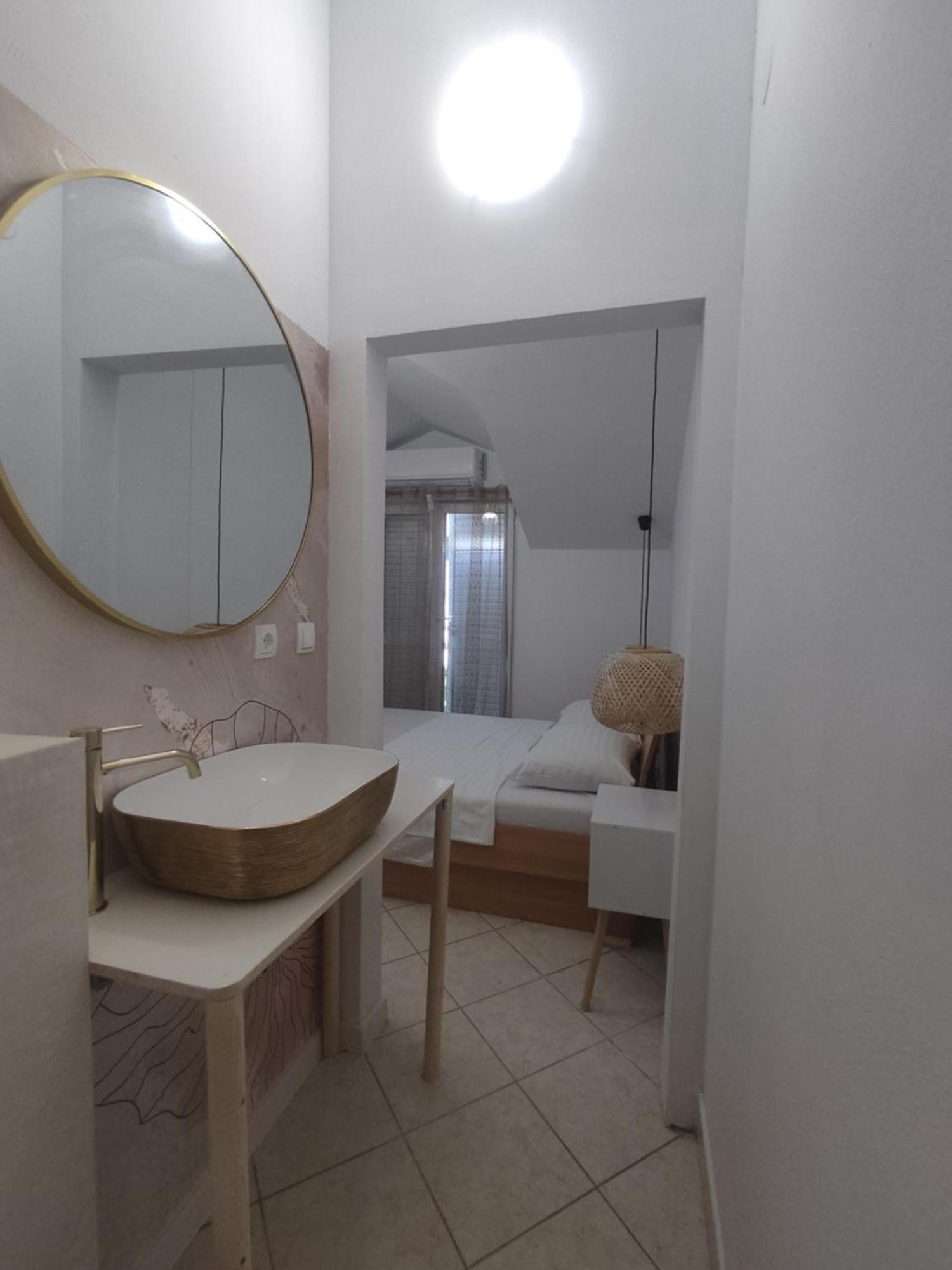 Apartments Villa Dalmatina Vodice Exterior photo