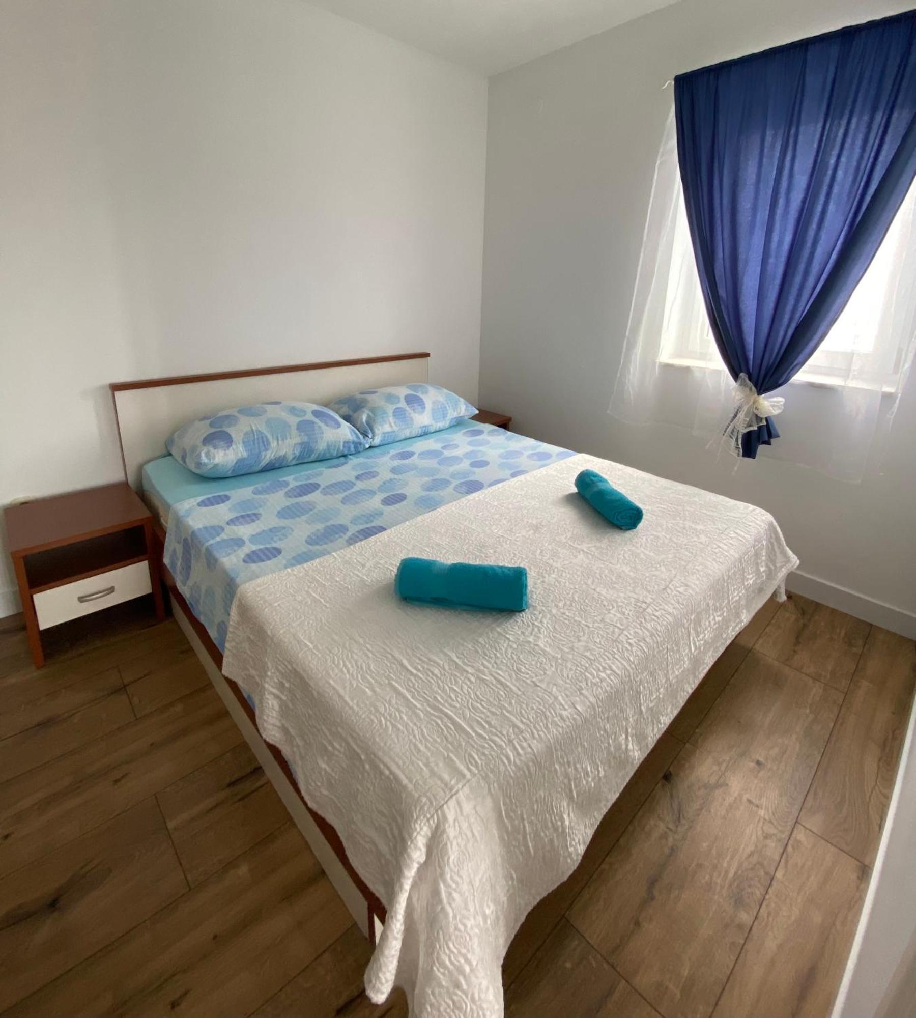 Apartments Villa Dalmatina Vodice Exterior photo