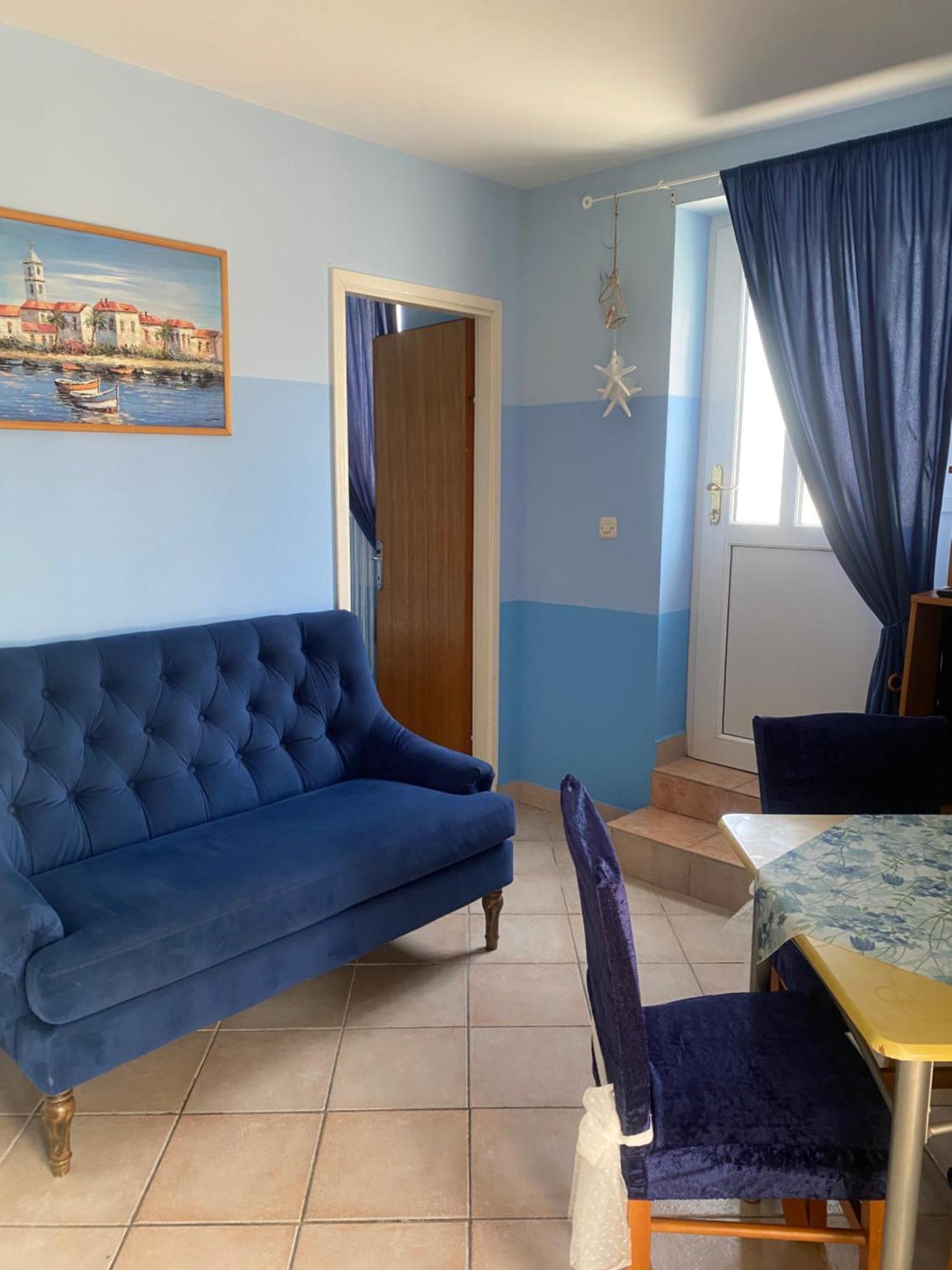Apartments Villa Dalmatina Vodice Exterior photo