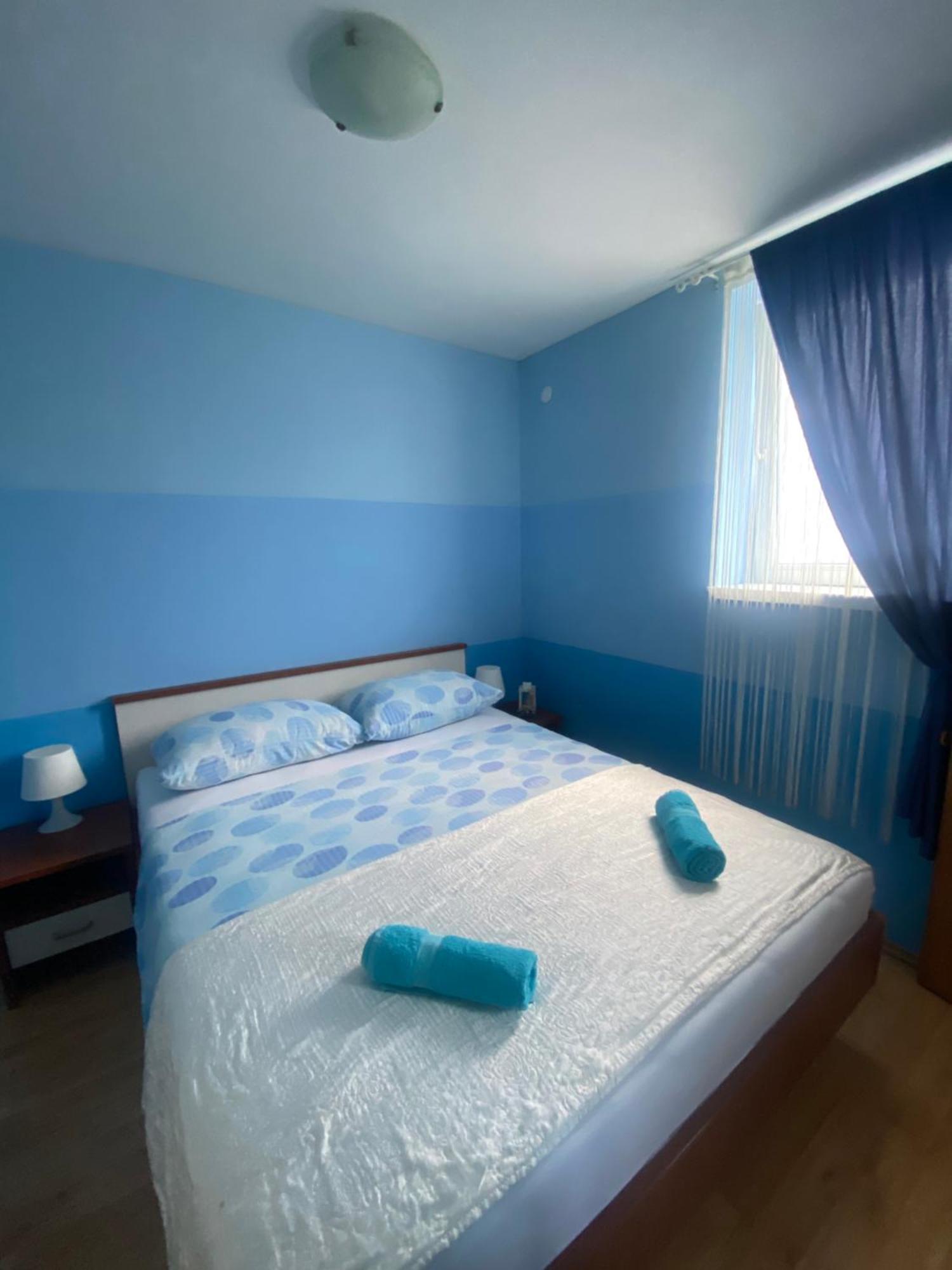 Apartments Villa Dalmatina Vodice Exterior photo